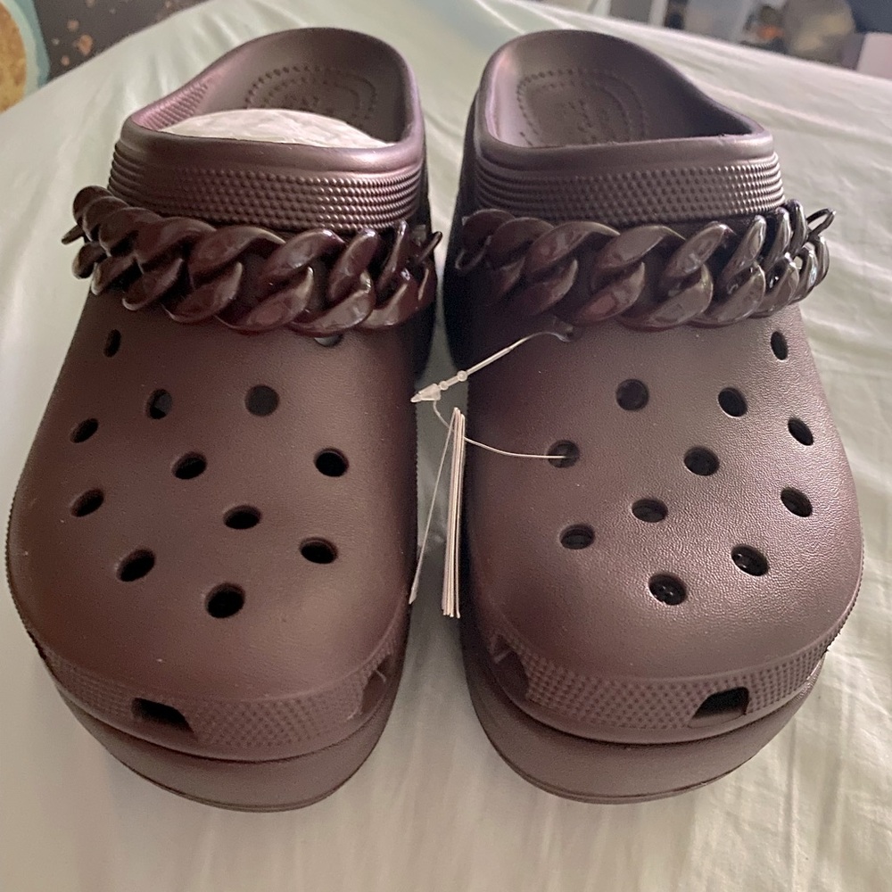 Crocs platform